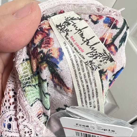 ntimately Free People  Boho Marsha Slip Dress XS Ecru Combo  Lace Floral Mini. - Picture 11 of 12